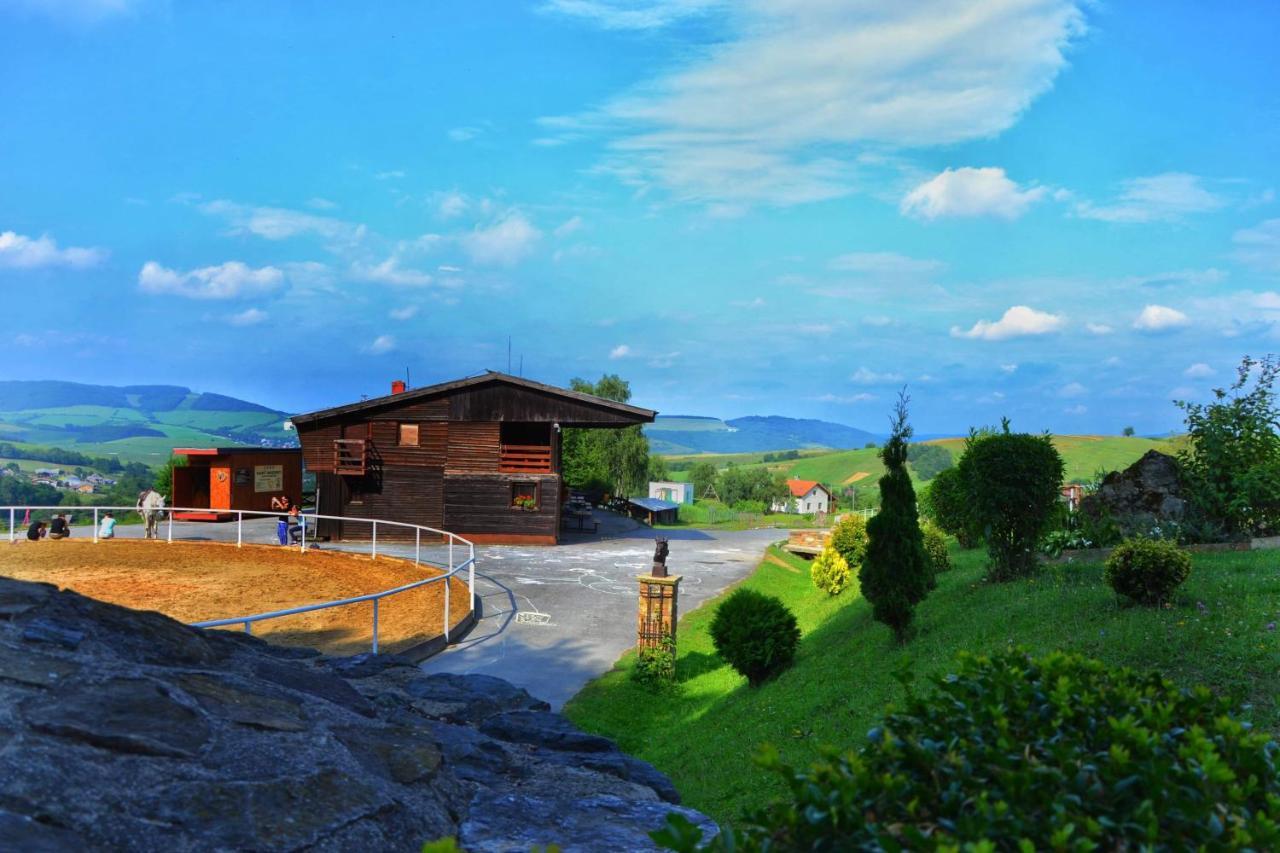 Chata Koniaren Vila Pavlovce Exterior foto